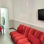 Odeon Homes - Centro Storico Κατάνια
